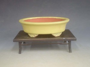 15.7 x 12.9 x 4.7 cm