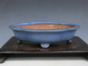 18.6 x 14.4 x 4.9 cm